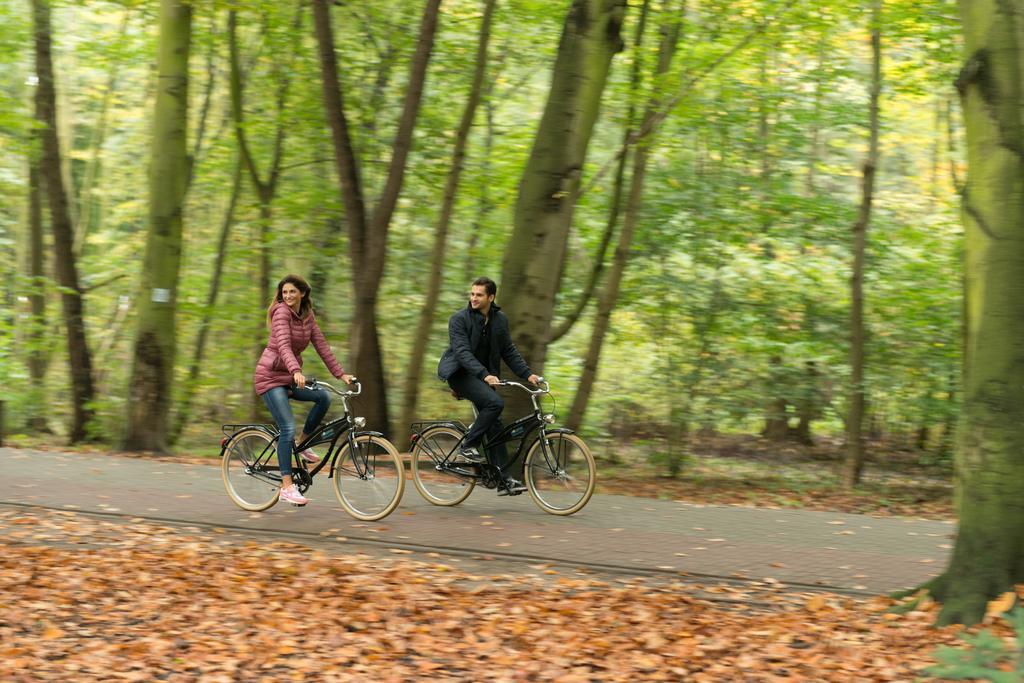 Hotel Aquarius Spa Kolobrzeg Exterior photo Cycling in the park